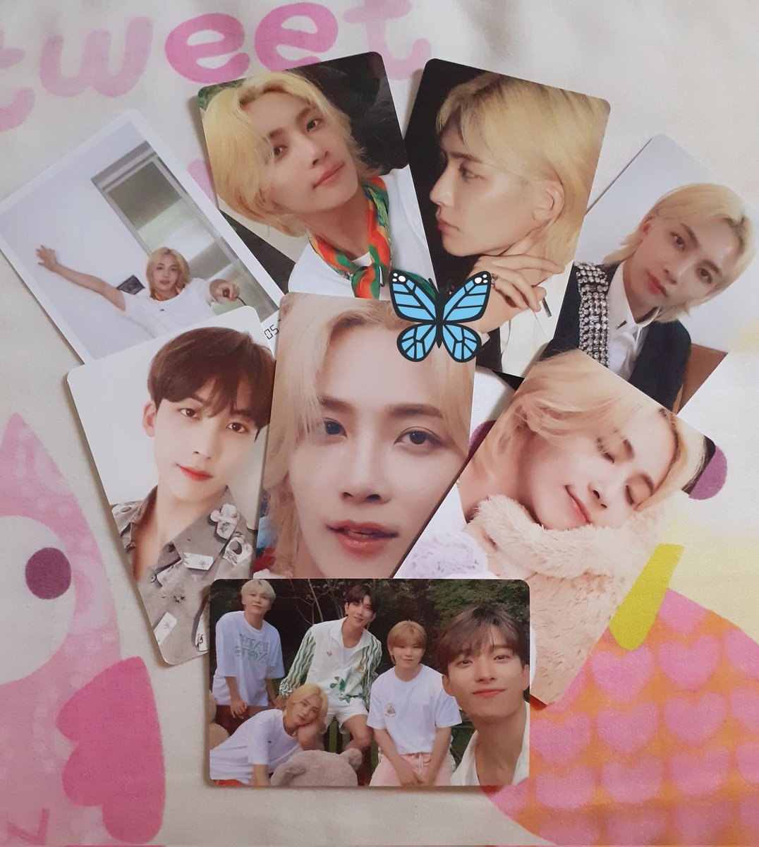 hanniesbag's tweet photo. [ 💌: #hanbliss_waldas ]

jeonghan and the8 dicon pcs came home todayy!! thank you so much @vrncart for letting me adoptthese 2 pogi <33 soafer love the freebies 💗

°•♡ #vrnfeedbacks ♡•° https://t.co/fqHi2y1rIL