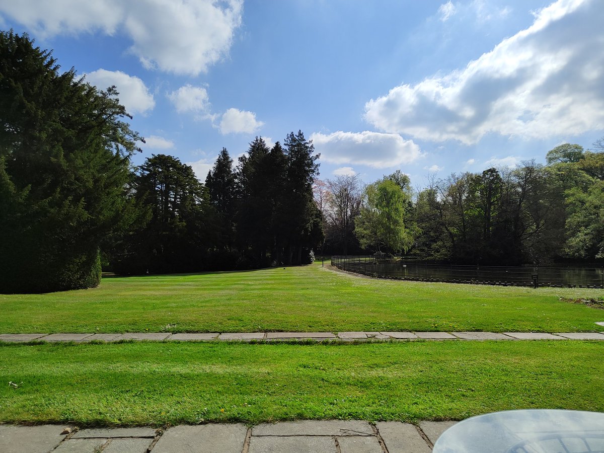 ant_dunc's tweet photo. Reading in the sun to end the last day of my final CDT training event https://t.co/KJoSEEfV3S