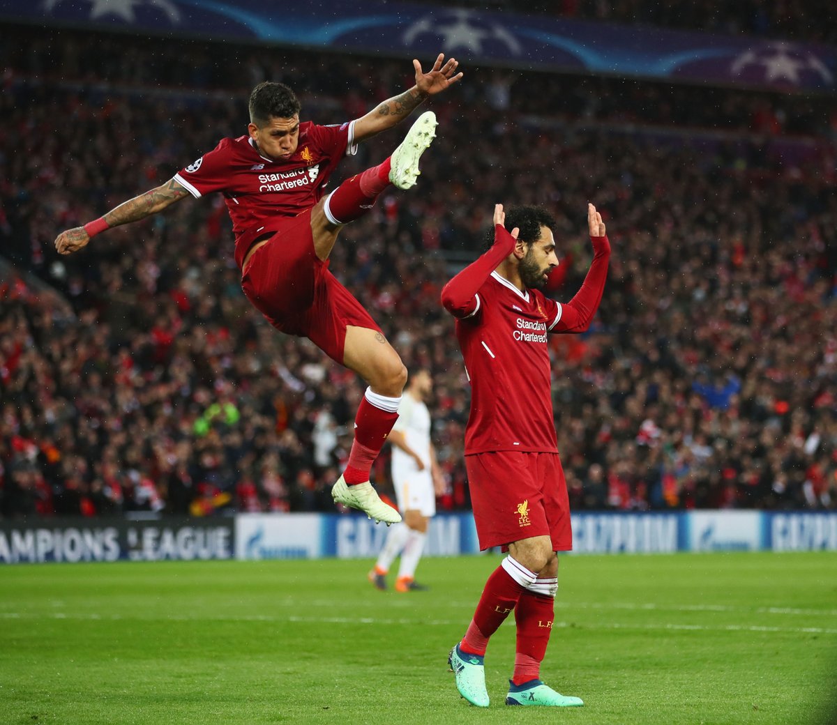 ChampionsLeague's tweet photo. These Champions League semi-finals = 🍿🍿🍿

Man City 4-3 Real Madrid (2022)
Liverpool 5-2 Roma (2018)
Ajax 5-2 Bayern (1995)

#UCL https://t.co/lmthaZFTuc