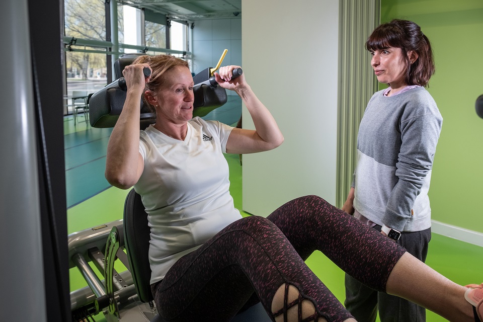 Are you a healthy woman aged 50-70?

A new study, led by Katherine Brooke-Wavell and Professor Jonathan Folland of <a href="/LboroSSEHS/">LboroSSEHS</a>, will look at how exercise may help prevent conditions such as osteoporosis and osteoarthritis.

Interested? Find out more: lboro.uk/3vqvK7m