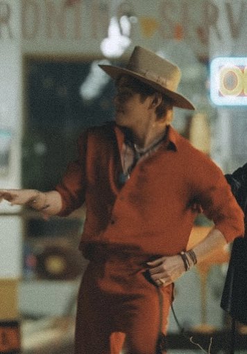 taeteland's tweet photo. this yoongi with           this taehyung https://t.co/ltYQEyLCAb