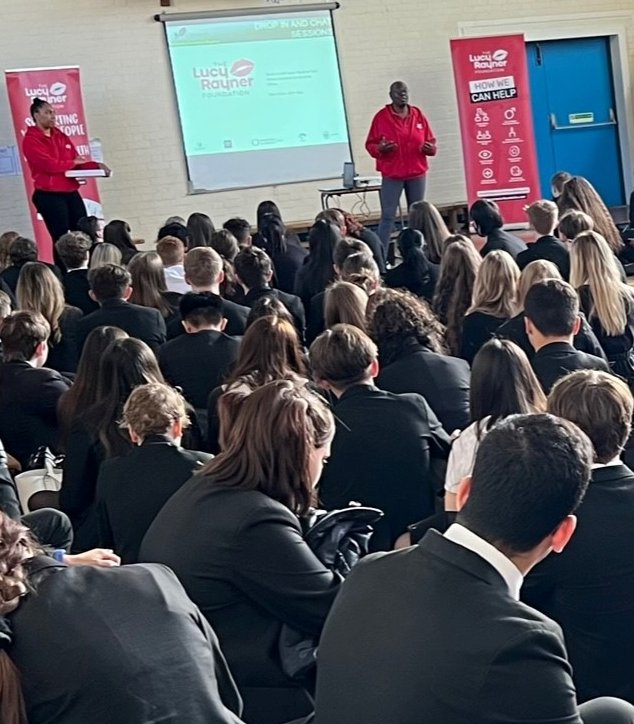 Oakwood School tweet media