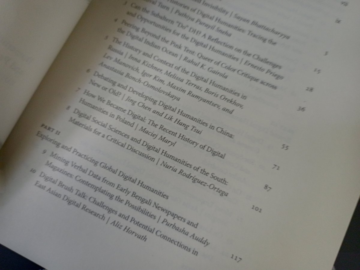 Look what came in the mail this morning (almost made it to #DayofDH2022)! The fruit of multiple years of work with @paolaricaurte @fiormont and Sukanta Chaudhuri: the Global Debates in the Digital Humanities (and my essay in it) is now available!!