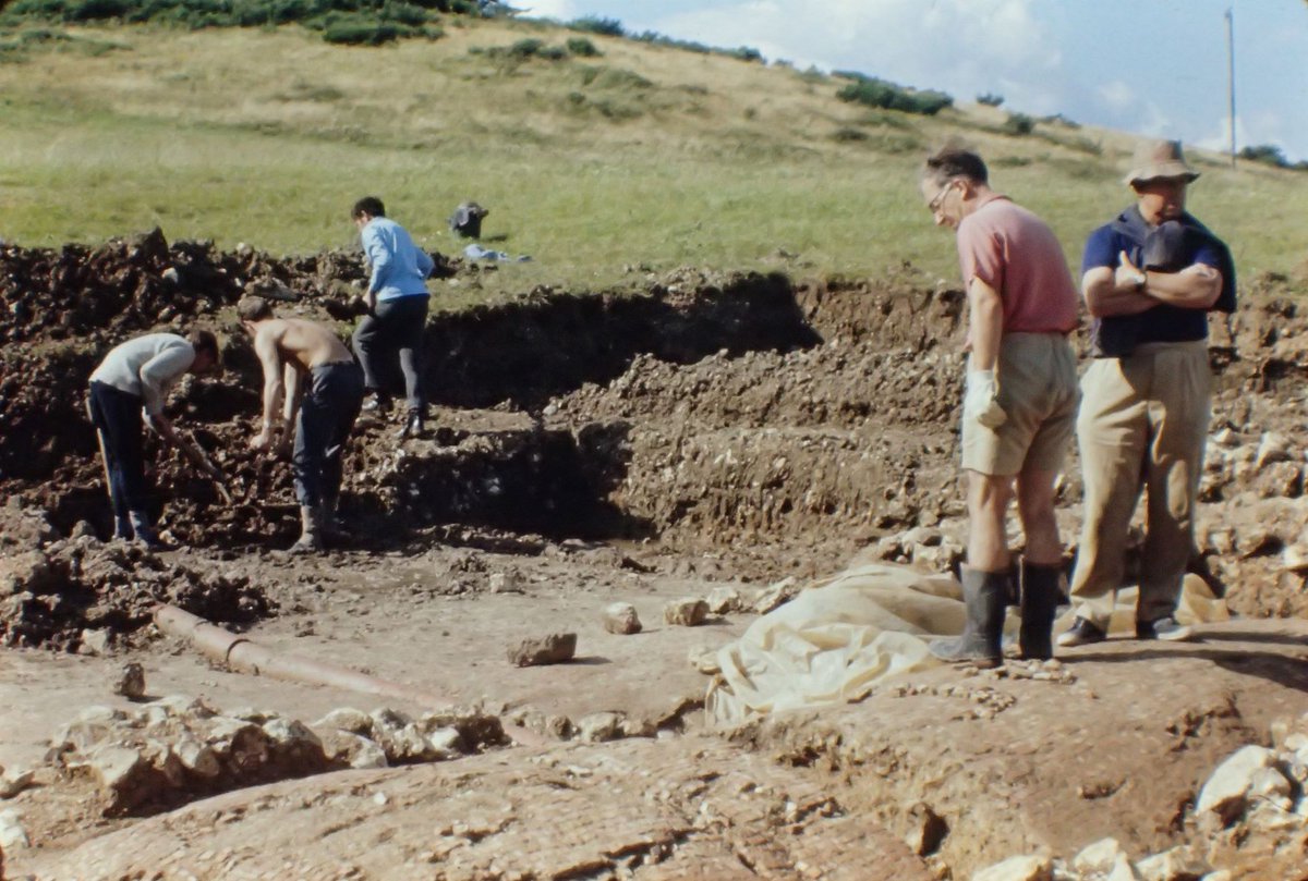 IOWarchaeology's tweet photo. Just found some slides of the 1968 Combley Roman Villa excavation in the Norman Davis collection, #IsleofWight #HistoricEnvironmentRecord. Most of his photos are of buildings but there is some archaeology too.
#FridayFlashback #Roman #NHLE1010002 @HistoricEngland @RobinHillIW https://t.co/wuDE9jDmB6