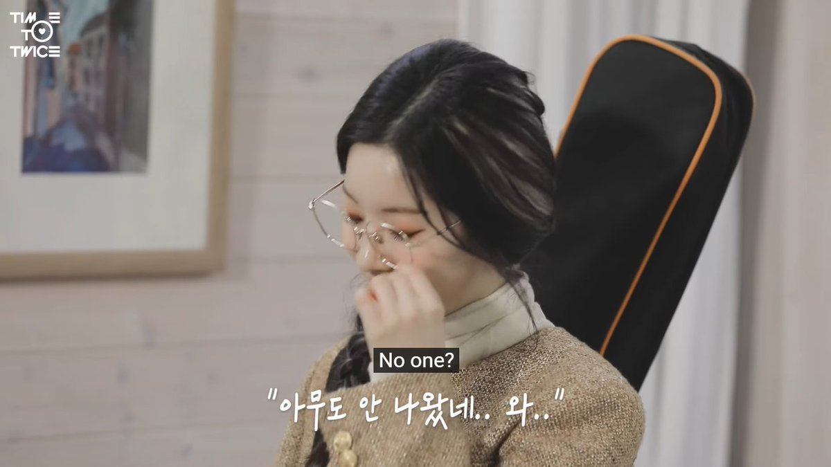 enaaj92's tweet photo. HELLO KIM STAR, I'M HERE <3 HAHAHAHAHA DATE ME π€β¨ #TWICE #TIMETOTWICE #KIMSTAR #DAHYUN https://t.co/8dmGXbSUp9
