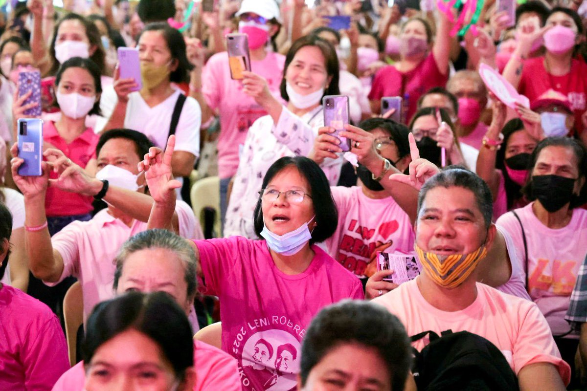 lenirobredo's tweet photo. May multisectoral assembly rin tayo sa Calamba, Laguna, at naibahagi natin ang ating mga plano para sa kabataan, magsasaka at mangingisda, solo parents, LGBTQIA+ community, at frontliners. Matagal na akong tumitindig kasama nila—at ipagpapatuloy ko ito bilang Pangulo💖💖 https://t.co/82GhcB9aWK