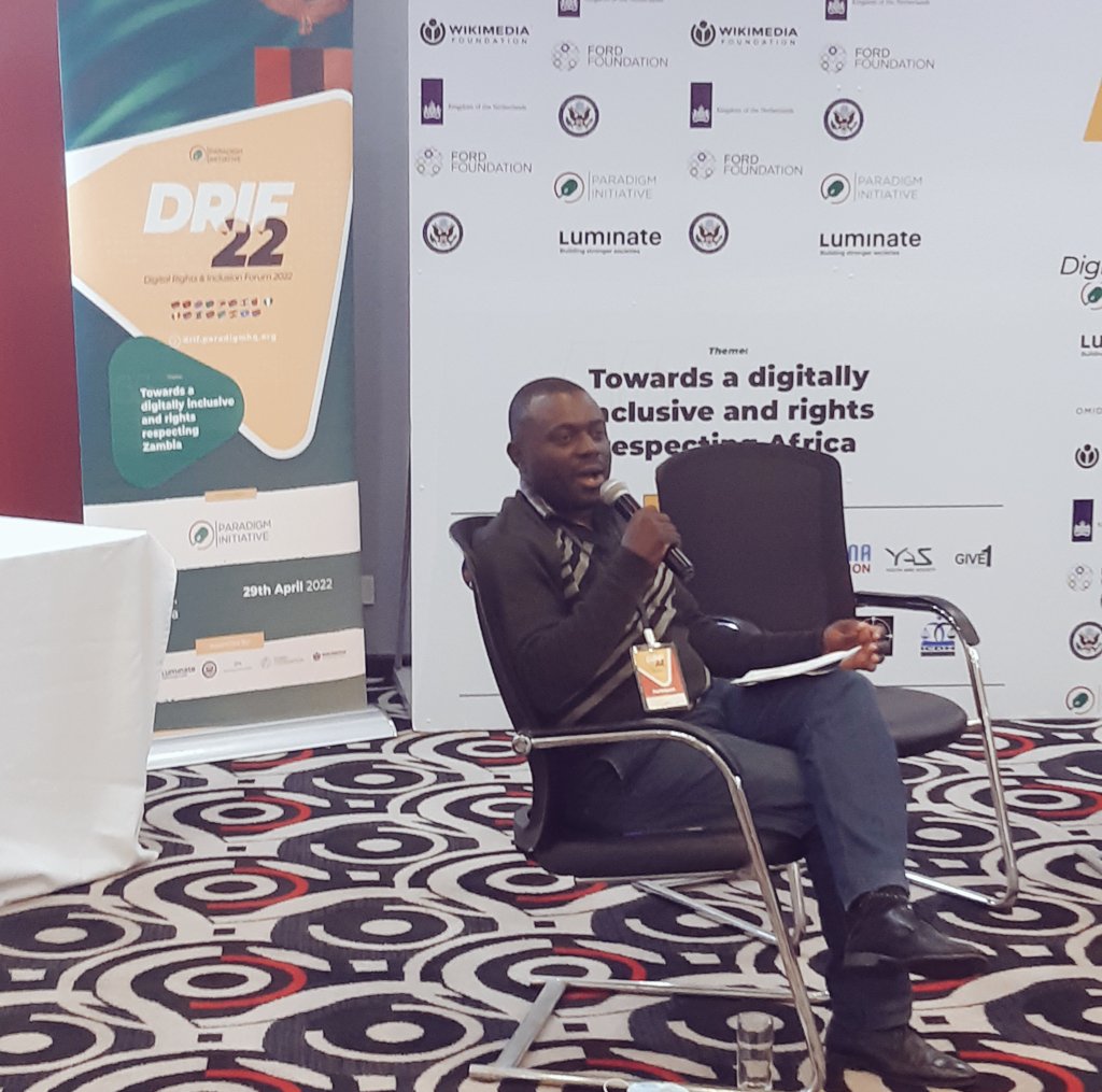 Mwazi's tweet photo. The Human Rights Commission #Zambia has seen use of both physical &amp; online reporting platforms that allows a faster response on cases. Previously access to the commission was limited to Provincial centres says Simon Milumbi. #DRIF22 Technology is contributing in upholding rights. https://t.co/9nhinIz9J5