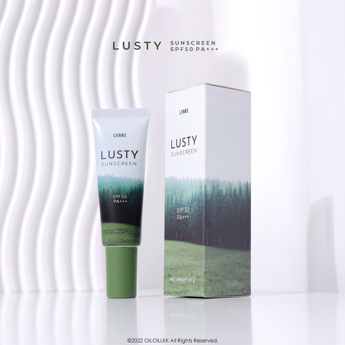 Oiloillkk's tweet photo. ~ กันแดดตัวใหม่จาก Lanos-LUSTY SUNSCREEN SPF50 PA+++

ตัวนี้จะเป็นกันแดดเนื้อเซรั่มนะ ปกป้อง ได้ถึง 2 ชั้น เนื้อเบาสบาย เกลี่ยง่าย ไม่คราบ พอทาจะช่วยปรับผิวให้ไบรท์ขึ้น ต่อให้ทา 2 ข้อนิ้วพูนๆ ก็ไม่วอกจ๊ะ เคลมด้วยว่าสามารถทาทับเมคอัพได้เลย 10/10 #lustysunscreen #กันแดดลัสตี้ https://t.co/hqSHnPFWem