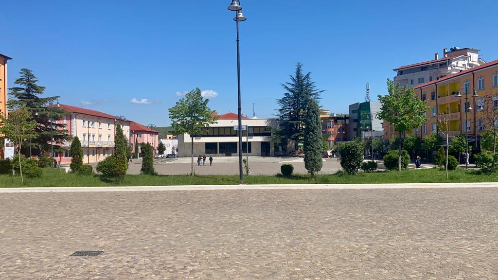 InstituteIp3's tweet photo. Kick off meeting in the municipality of Mirdita in the framework of supporting Albanian municipalities in drafting  5-year Social Housing Plan (phase II of the Leave no one behind program). 
The project is implemented by #IP3 and #DCPartners, with the financial support of #UNDP. https://t.co/NqdxXxWVAU