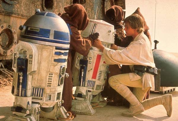 モス・エスパにはR5-D4の姿が。 R5-D4は『エピソード2』の後