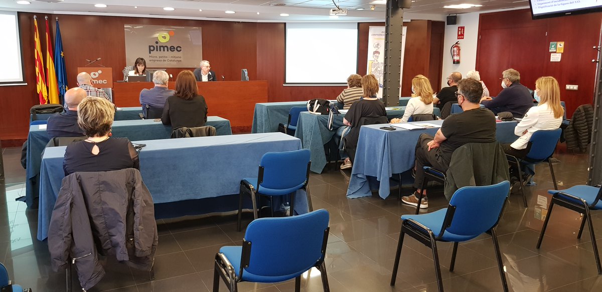 acatorortopedia's tweet photo. Ayer celebramos la #AsambleaGeneralOrdinaria de #fetor. Por fín presencial, tras la última realizada online. Gracias a tod@s por vuestra participación. 😉
#ortopedia #tecnicoortopedico #ortopedico #ortoprotesica #protesis #ortesis #Asamblea #AsambleaGeneral #asambleageneral2022 https://t.co/PRDFOPsxDt