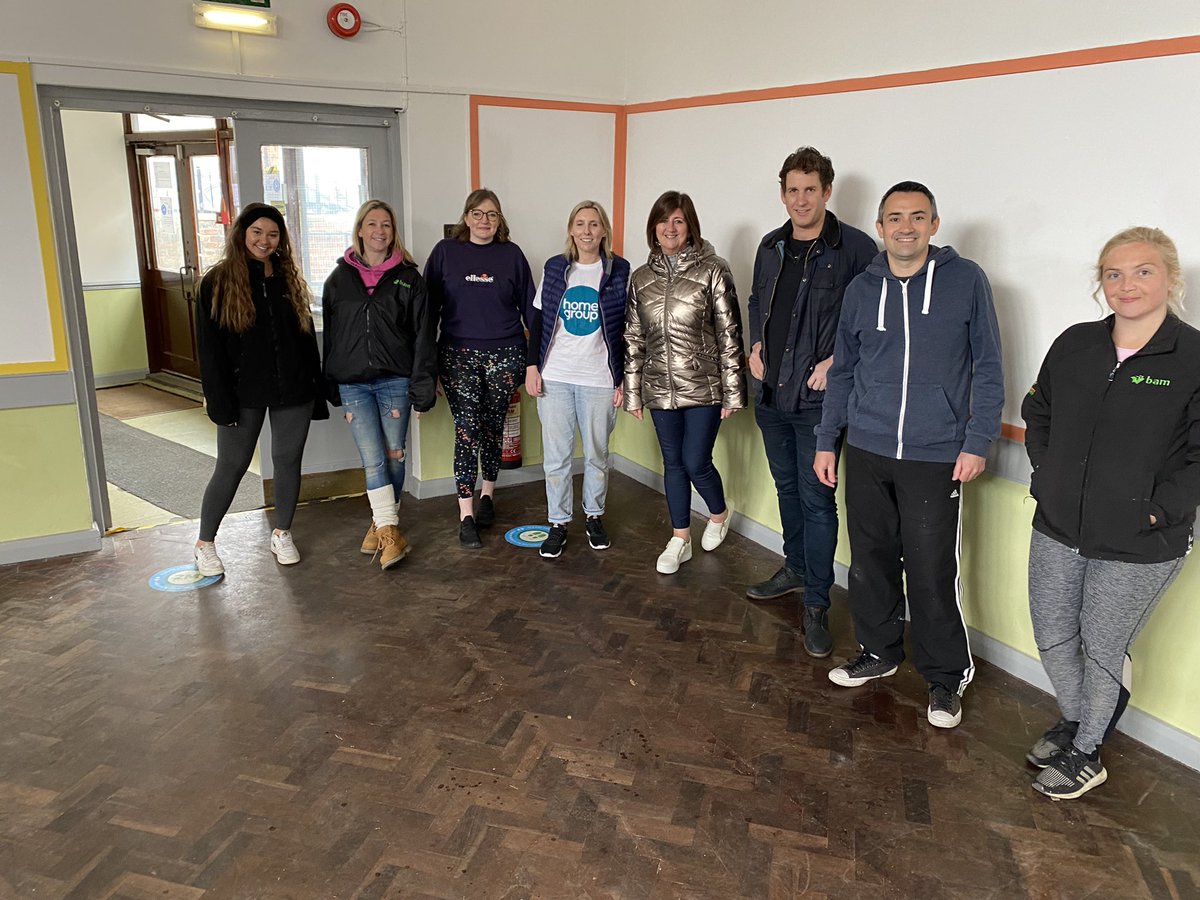 Feel good Friday post! True partnership in #Newcastle this week for @BAMConstructUK, @homegroup, <a href="/Ryder1953/">Ryder Architecture</a>, Purdys and Ask Real Estate.Making a positive difference at our local foodbank with a spot of painting. Thanks everyone #volunteering #community #socialvalue #construction
