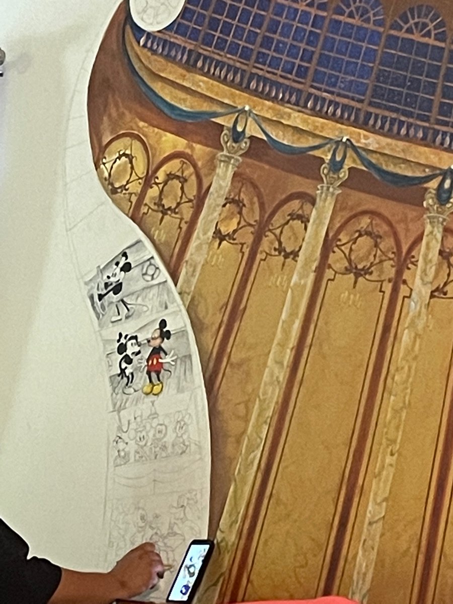 KAJUNARTIST's tweet image. Getting some progress done on our living room #murals  🎨👍😎👍