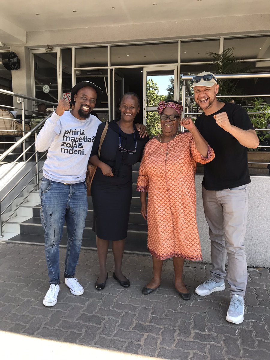 swiftmpoloka's tweet photo. #MilestoneWin The dual citizenship challenge (stating that its unconsciousnable and unconstitutional to make children - upon 21, chose between either of their parents nationalities). Well done to Sithabile Mathe and family, this is a big win for so many families. #WeWon https://t.co/eoc3j03qqy