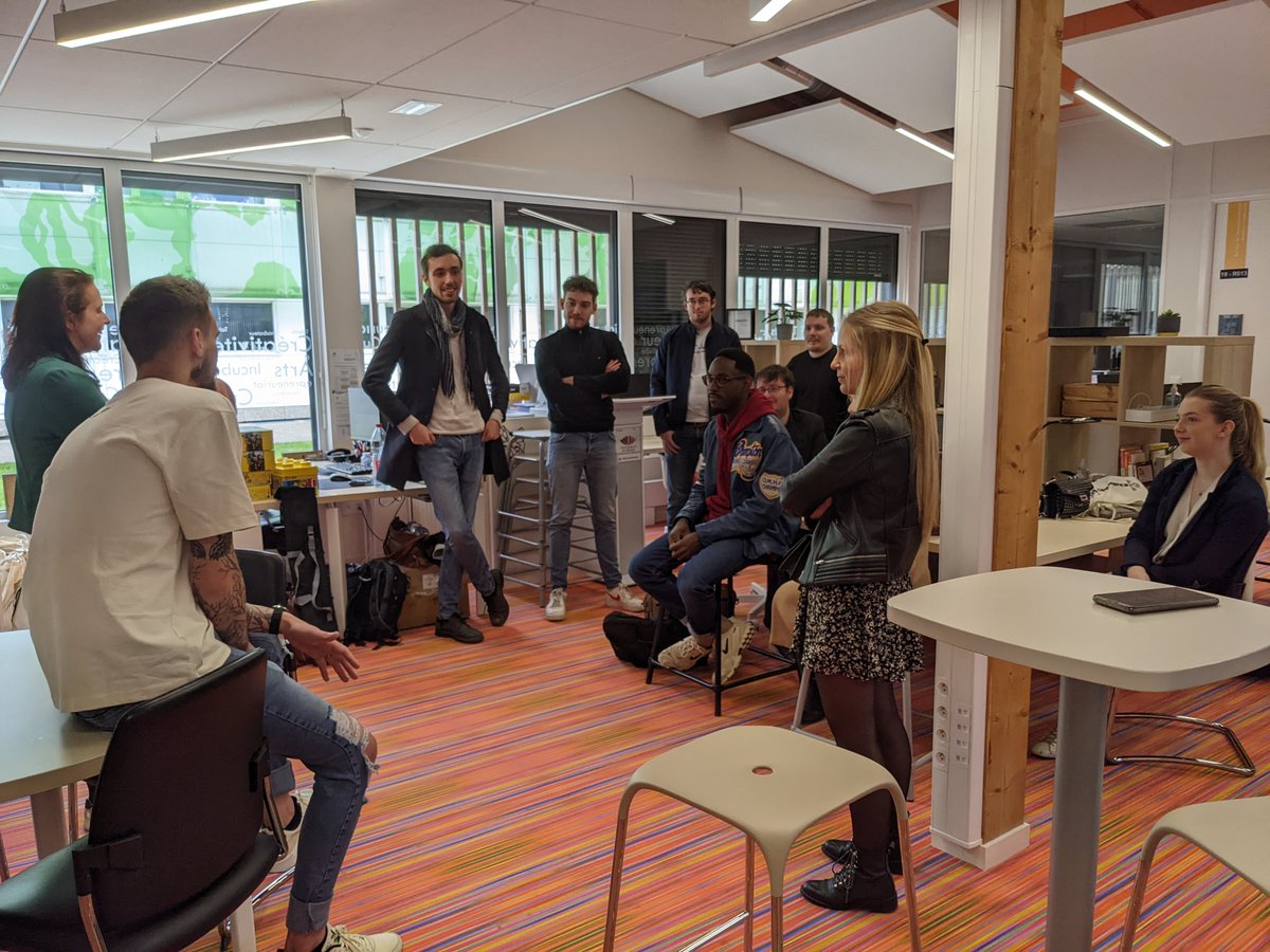🦄🦄🦄Le PonyCorn Show powered by <a href="/neomabs/">NEOMA Business School</a> #Incubateurs et <a href="/potentiel_ca/">Potentiel</a>, c'est parti!! De pitchs à l'aveugle, du team building, des ateliers, bref une journée au top pour tous ceux qui souhaitent se lancer dans l'#entrepreneuriat! #catchthewave