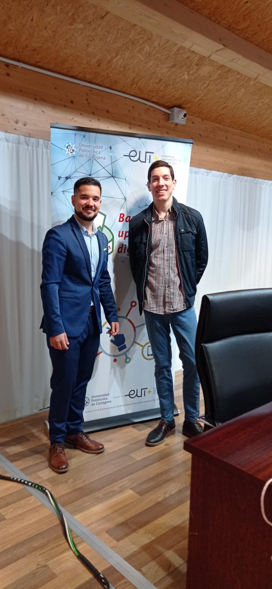 Asociación de jóvenes empresarios de Cartagena tweet media
