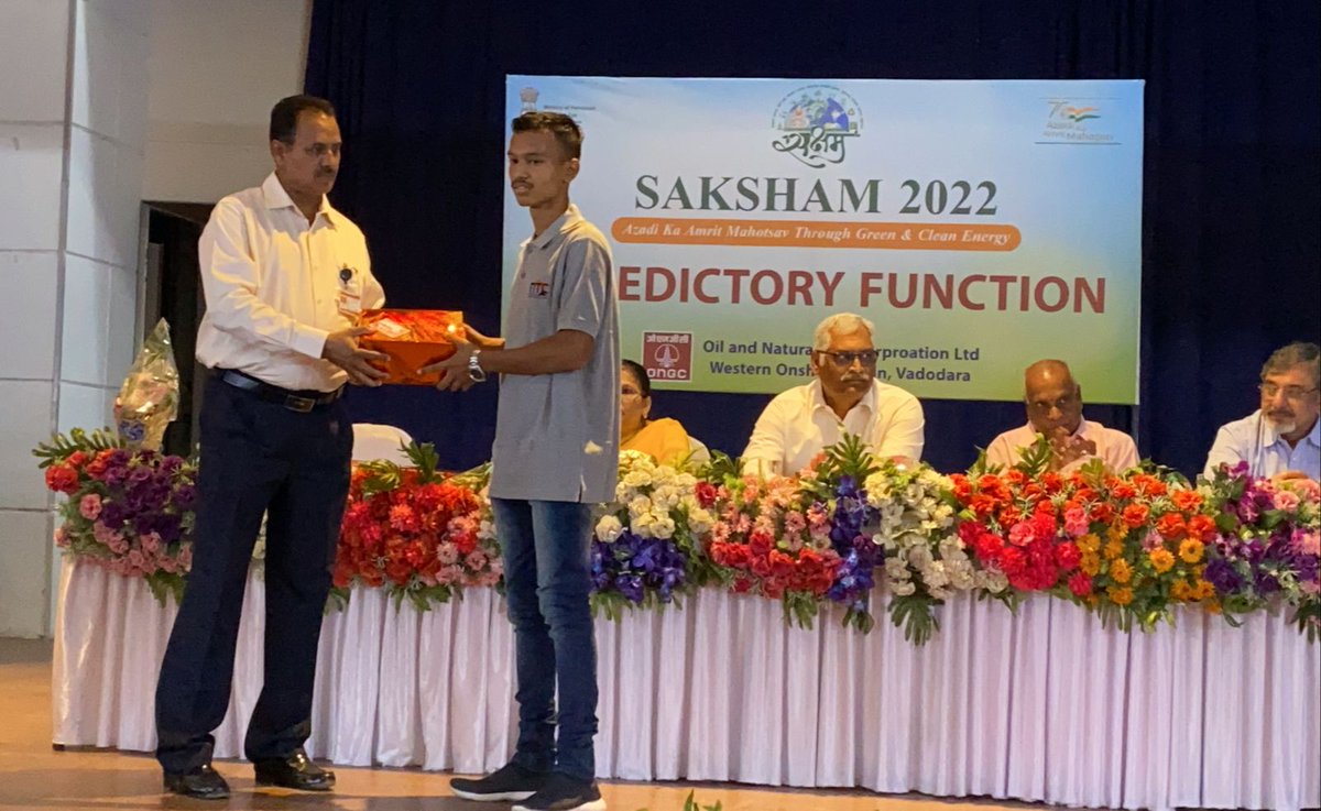 ntc_campus's tweet photo. Proud moment for us as our students were felicitated by ONGC panel for the debate competition held in our college in association with ONGC.

#debatecompetition #ntc #ntcstudents #neotechcampus #ongc #extracurricular #overalldevelopment https://t.co/1Ifb9QWWzi
