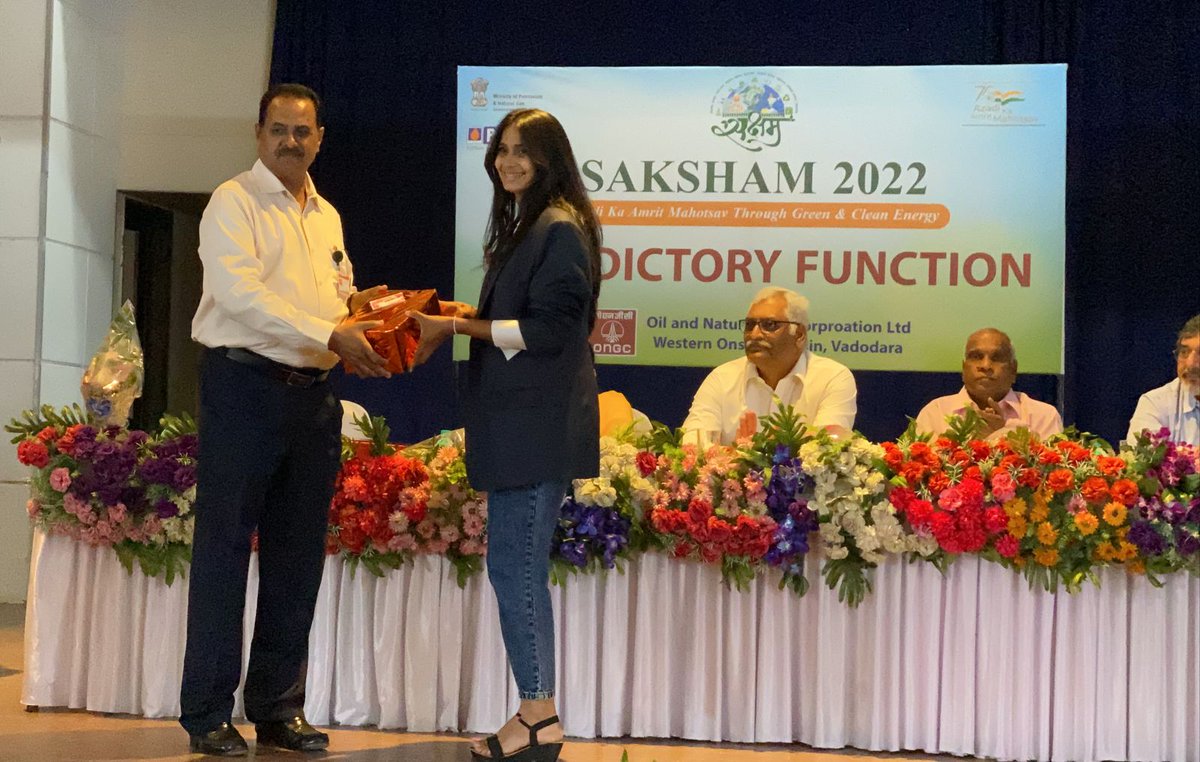 ntc_campus's tweet photo. Proud moment for us as our students were felicitated by ONGC panel for the debate competition held in our college in association with ONGC.

#debatecompetition #ntc #ntcstudents #neotechcampus #ongc #extracurricular #overalldevelopment https://t.co/1Ifb9QWWzi