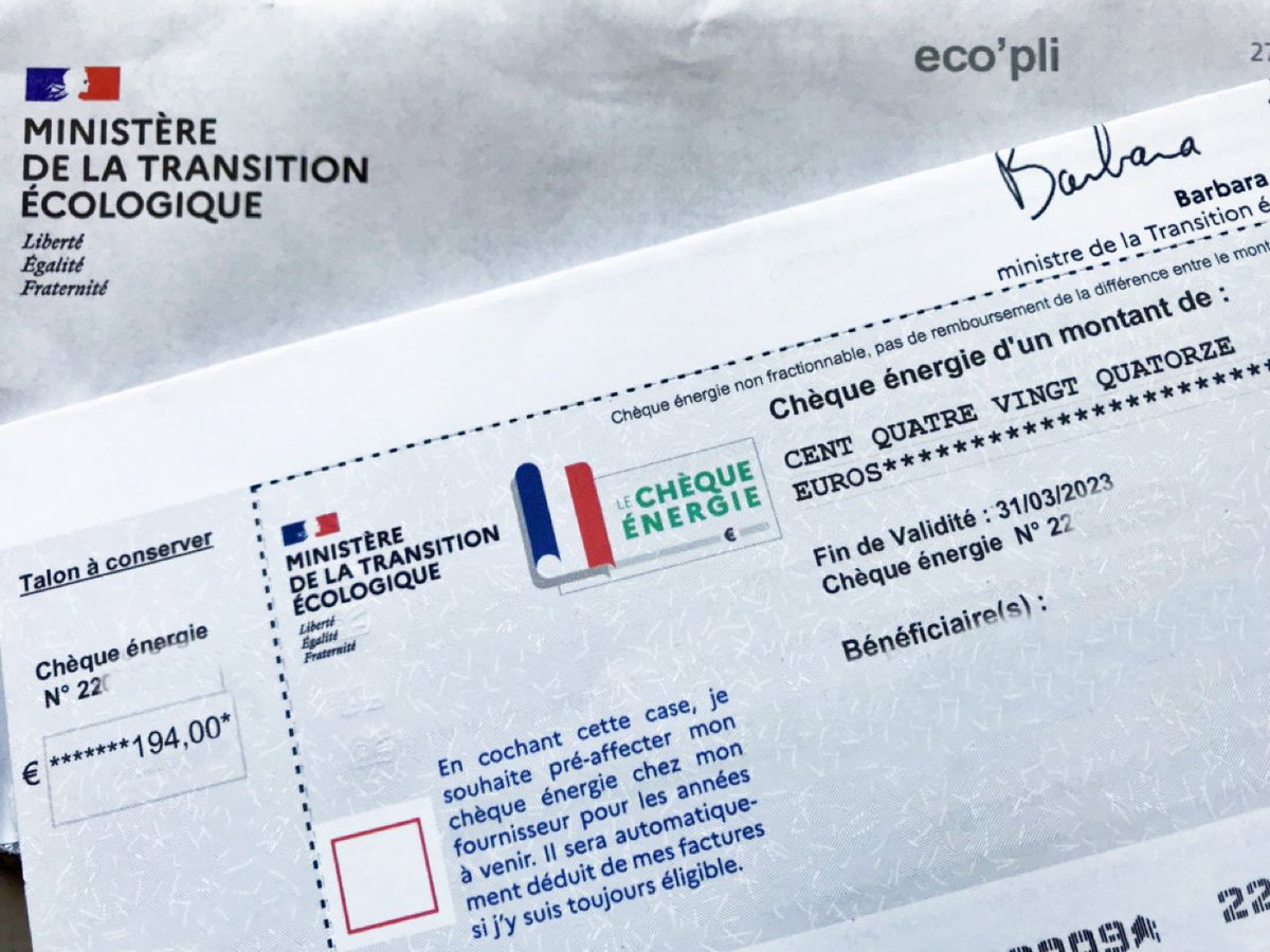 sous_h's tweet photo. Belle surprise ce midi en allant chercher le courrier !
Un chèque énergie de presque 200€. J’ai vite fait la démarche en ligne. Ça va faire du bien pour la fin du mois. Merci au gouvernement pour cette aide apportée à 6 millions de ménages aux faibles revenus …👍
#chequeenergie https://t.co/1kWSnvemiq