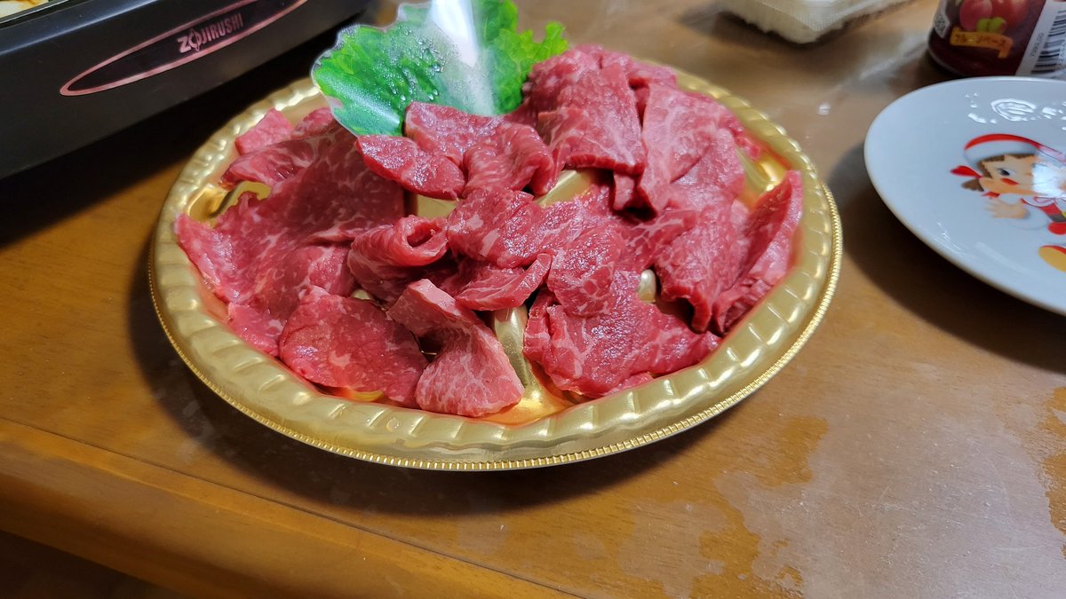 今夜は焼肉です(((o(*ﾟ▽ﾟ*)o)))