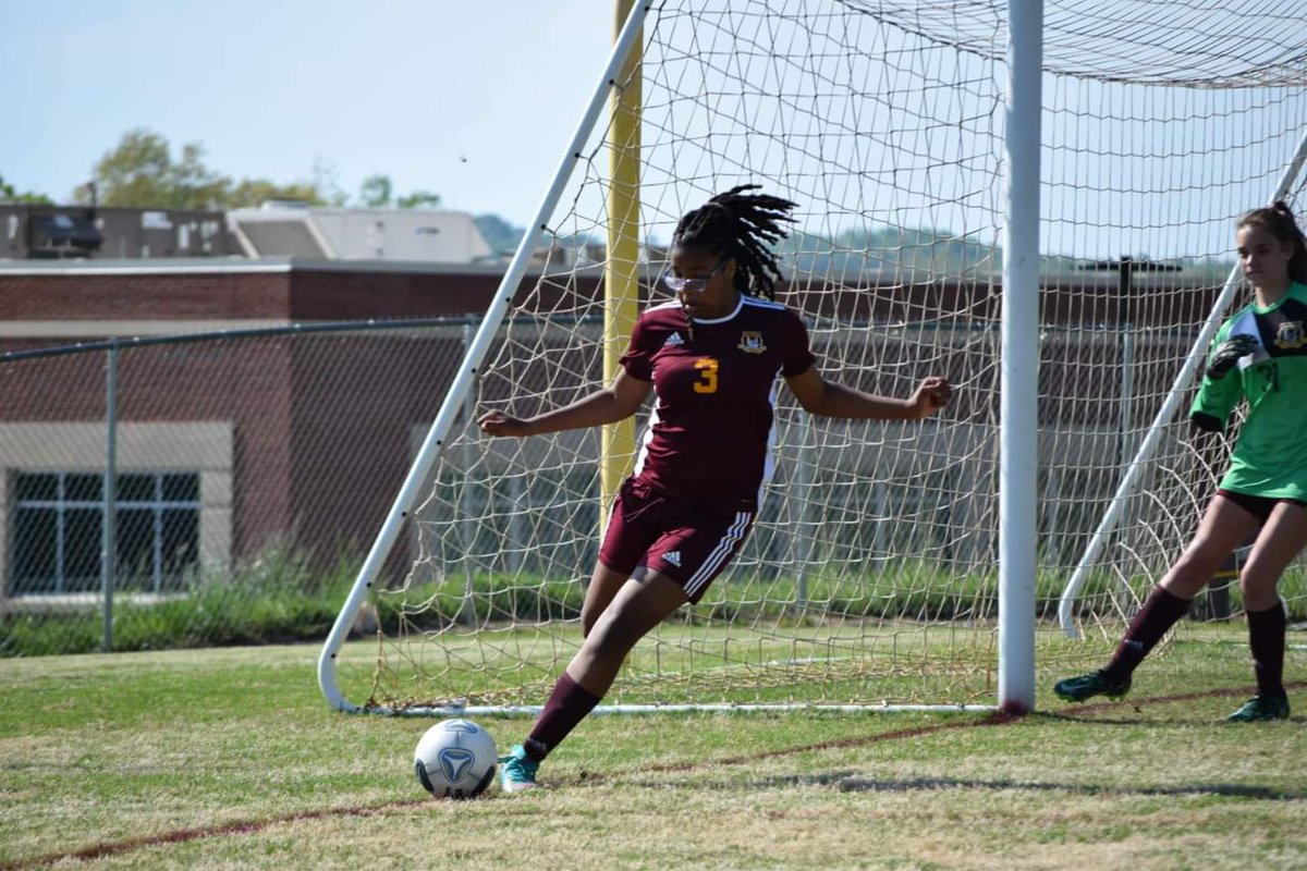 BrookBratt08's tweet photo. Happy to say we are conference Champions 🏆. My Gryphons ⚽️ team went 10-🍩 for regular season play! Now off to Playoffs! @TJCAAthletics @TJCASports @TwittyTown3 @TwittyCoach #Blessed #Bloodline #Next1Up #IAmNotRegular @ElliaBarajas https://t.co/Ik3etXGMU1