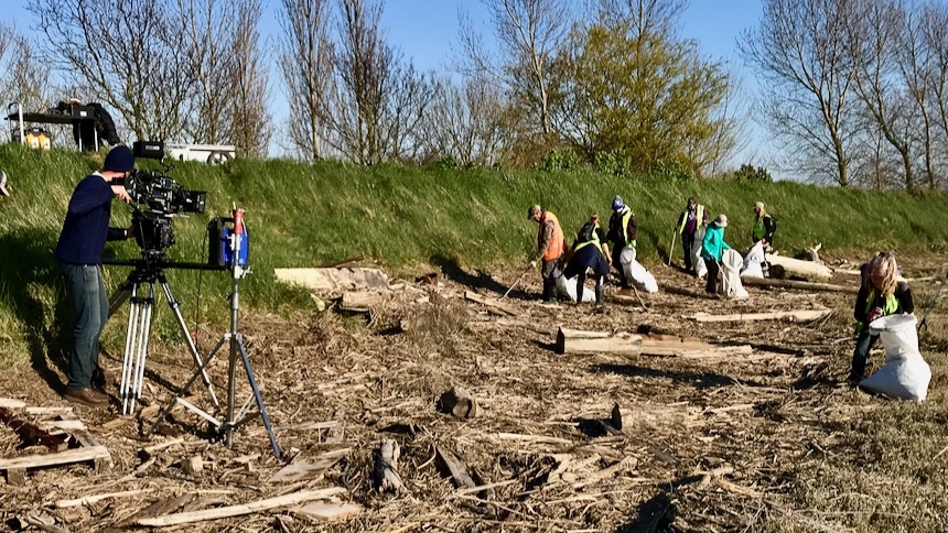 StrandlinersCIC's tweet photo. #Whatdidwefind from the banks of the 2021 #RiverRother clean up and brand audit?
#plasticoceanseurope
#plasticoceansinternational
#wallowbird
#wallowbirdfilms
#strandliners
#CleanerRiversCleanerSeas
#DataisEvidence
#IsCleaningUpEnough
#BreakFreeFromPlastic 
#beyondtheBeachClean https://t.co/OTTDdfVthm