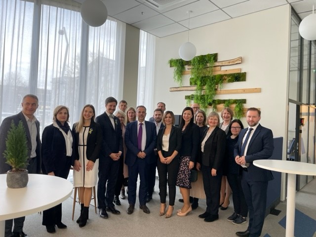 EstonianIct's tweet photo. Estonian ICT Cluster partners met a Deputy Minister of Research, Innovation &amp; Digital Policy  in Cypros. Mutual interests to cooperate with Estonian colleagues are data architecture, civil registries, cybersecurity and digital skills of public sector. #estonianictcluster #cypros https://t.co/iuUqjVoPWt