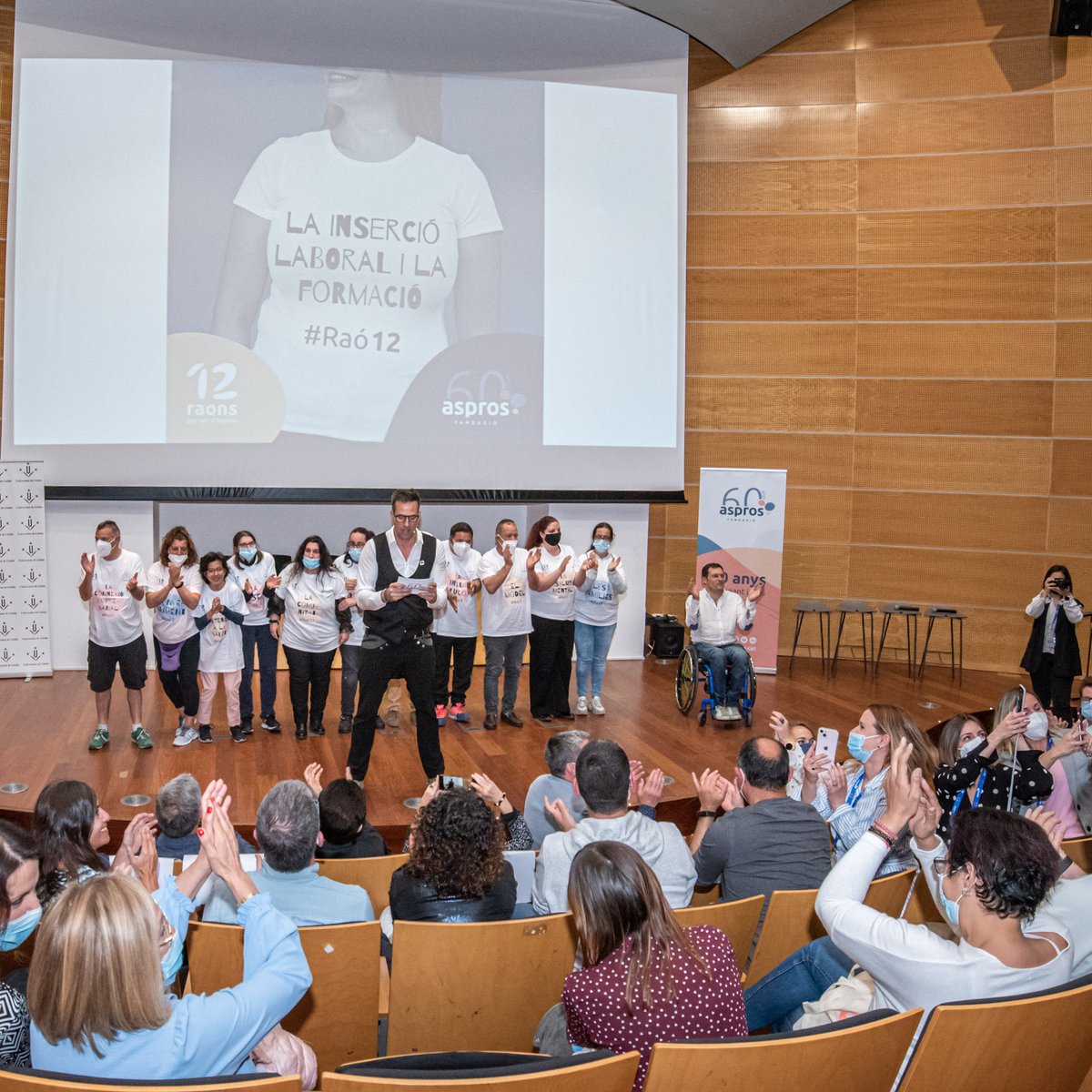 AgenciaOma's tweet photo. Quina sort formar part de l'equip de comunicació de la @fundacioaspros ! 📸 📽

Perquè celebrar 60 anys sempre és sinònim d'alegria i a la @fundacioaspros ho saben bé! 🥳

(...) https://t.co/Fz6caiPcBe