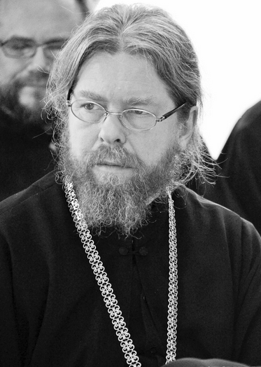 KonProg's tweet photo. Das hier ist der moderne #Rasputin.

Das ist Bischof #Tichon, oder auch Georgij Alexandrowitsch Schewkunow (Geburtsname). Er steht der russ.-orthodoxen Kirche in Moskau vor und wird von Putin und #Malofejew vergöttert.

Kriegslüstern, bigott, anti-westlich, reich und schräg. https://t.co/IF4CM25cwd