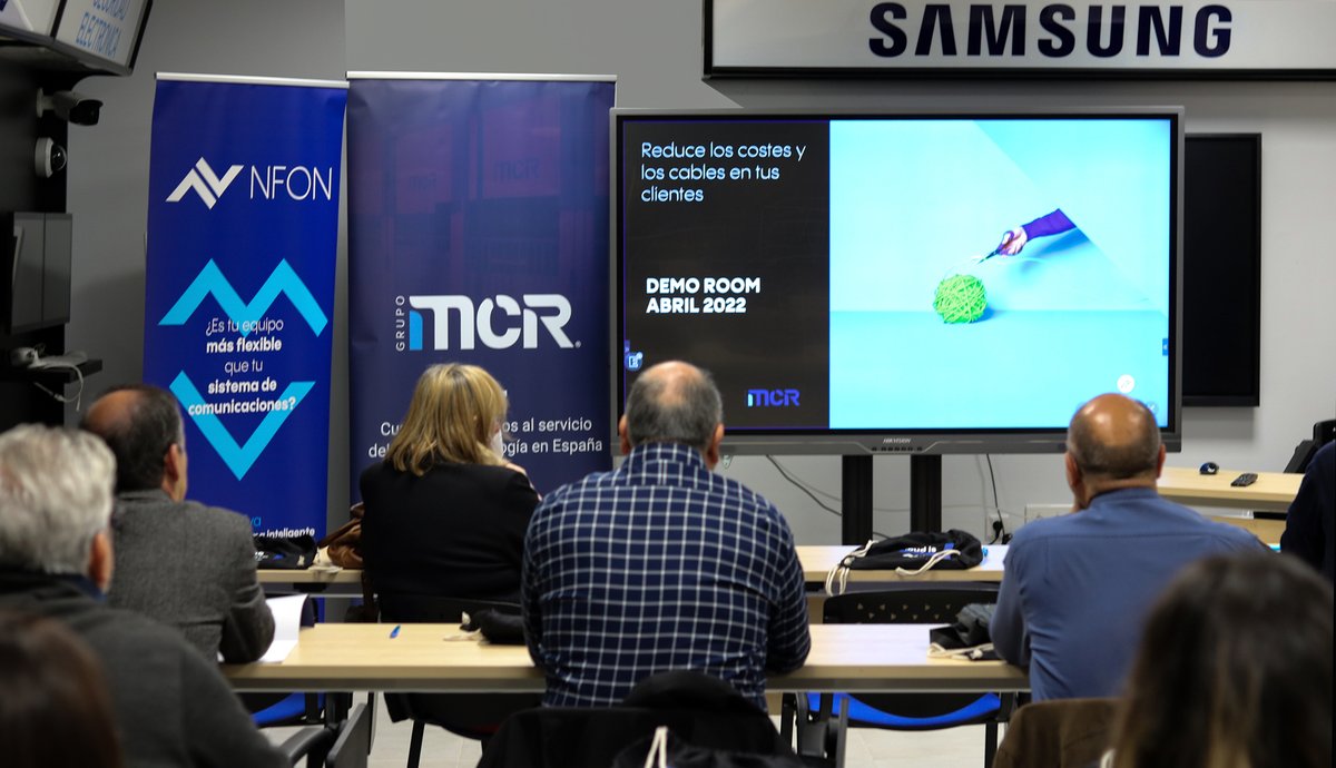 MCRinfo's tweet photo. Esta mañana hemos celebrado nuestra Demo Room @NFONcom Day. En esta sesión práctica celebrada en el #Showroom @MCRinfo nuestros clientes han podido disfrutar de una experiencia en tiempo real con #Cloudya, la solución inteligente de #comunicaciones empresariales en la #nube. https://t.co/iYJw1PB2wX