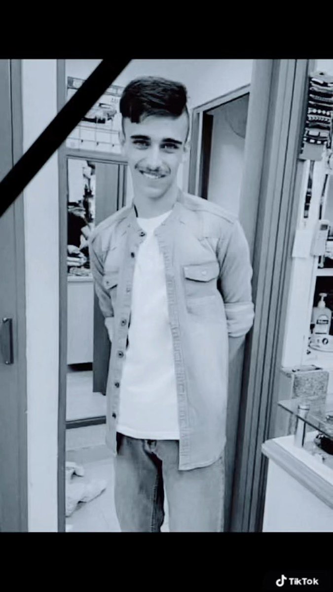 اللهم في يوم #الجمعة عطر قبر سعد برائحة الجنة، اللهم ارحم تلك النفس الطيبة، اللهم اغفر له واعفُ عنه و اجعله في الفردوس الأعلى🌿.