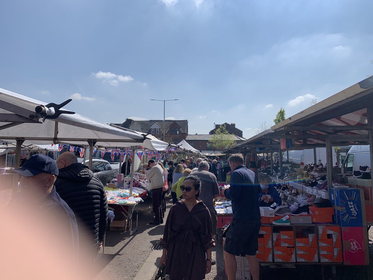 Great to see #Earlestown Market and town centre so busy! #HighStreetTaskForce