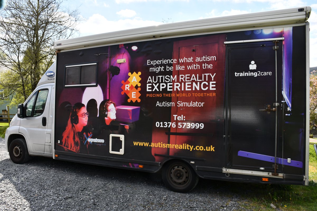 ColegElidyr's tweet image. This week has been a training week here at ECT, with a full program of training and staff development for both new and established members of staff. Included were sessions in the Autism Simulator from @Training2careUK 
elidyrct.ac.uk/news/staff-tra…