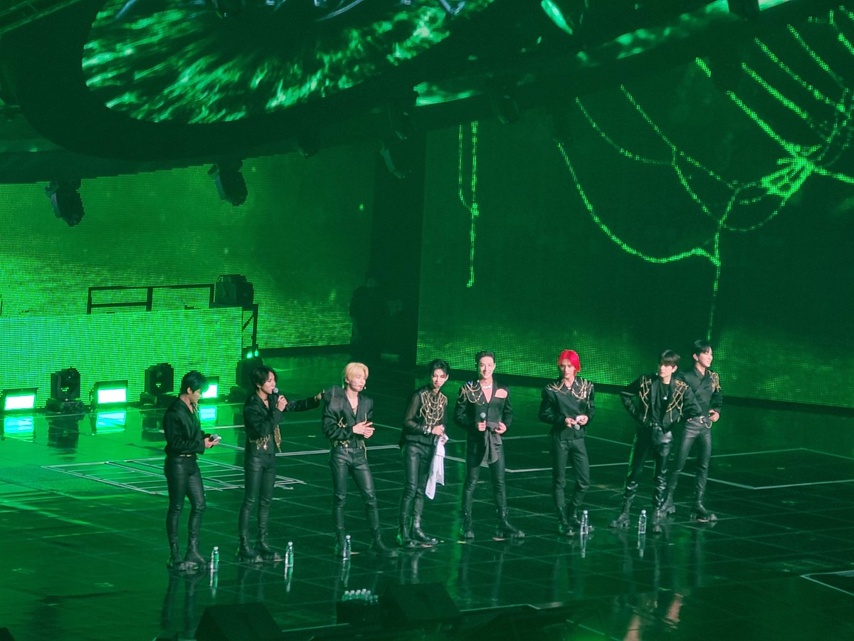 skzseungmin22's tweet photo. ❤️❤️❤️❤️ https://t.co/NnhenWg9yN