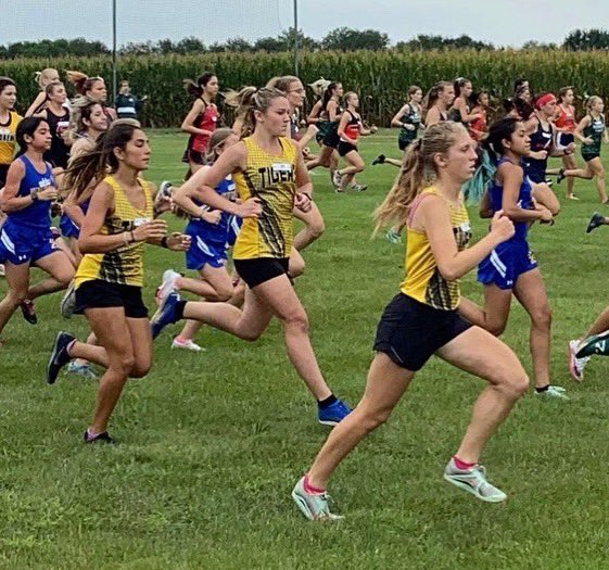 Joliet West Girls’ XC tweet media