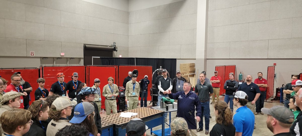 MrDubs_PM_andW's tweet image. Get &apos;er done! #GSD #makestuffwithyourhands #makeworkcoolagain #weisnercenter