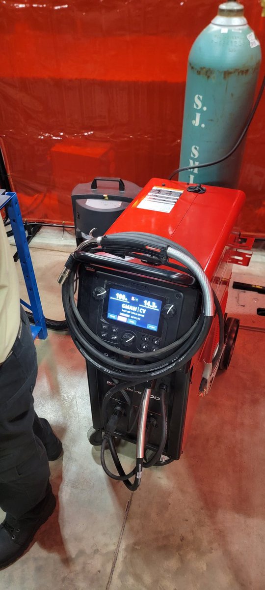 MrDubs_PM_andW's tweet image. Get &apos;er done! #GSD #makestuffwithyourhands #makeworkcoolagain #weisnercenter