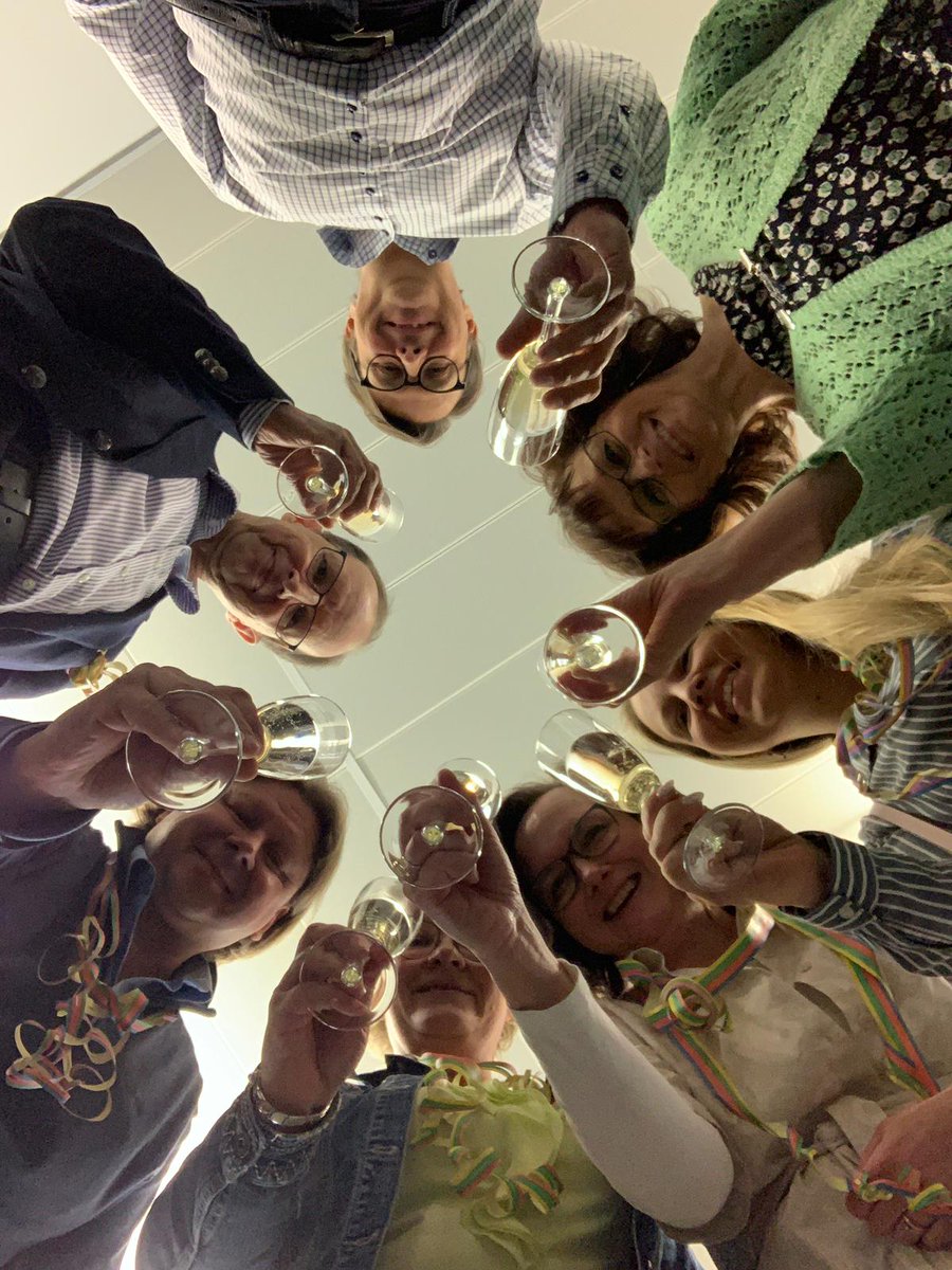 Hyvää Wappua kaikille toivoo Laatukeskus #kehitäminen #laatu #vappua