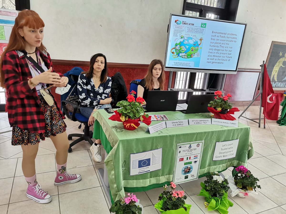 Mersin Yenişehir Aydınlıkevler İlkokulu (@aydinlikevlerio) on Twitter photo Okulumuz 6 öğrenci ve 6 öğretmeni ile SDG4STEM ERASMUS projesi ile İTALYA da proje ortakları ile buluşarak ilk hareketliliğini gerçekleştirmiştir.
<a href="/MersinMEM/">Mersin İl Millî Eğitim Müdürlüğü</a> <a href="/AdemKoca46/">Adem Koca</a> <a href="/BaykalBasdemir/">Baykal BAŞDEMİR</a> <a href="/yenisehirmem_33/">Yenişehir İlçe Milli Eğitim Müdürlüğü</a> <a href="/necmidinc/">M.Necmeddin Dinç</a> <a href="/saimdemir33/">SaimDEMİR</a> Okulumuz 6 öğrenci ve 6 öğretmeni ile SDG4STEM ERASMUS projesi ile İTALYA da proje ortakları ile buluşarak ilk hareketliliğini gerçekleştirmiştir.
<a href="/MersinMEM/">Mersin İl Millî Eğitim Müdürlüğü</a> <a href="/AdemKoca46/">Adem Koca</a> <a href="/BaykalBasdemir/">Baykal BAŞDEMİR</a> <a href="/yenisehirmem_33/">Yenişehir İlçe Milli Eğitim Müdürlüğü</a> <a href="/necmidinc/">M.Necmeddin Dinç</a> <a href="/saimdemir33/">SaimDEMİR</a>
