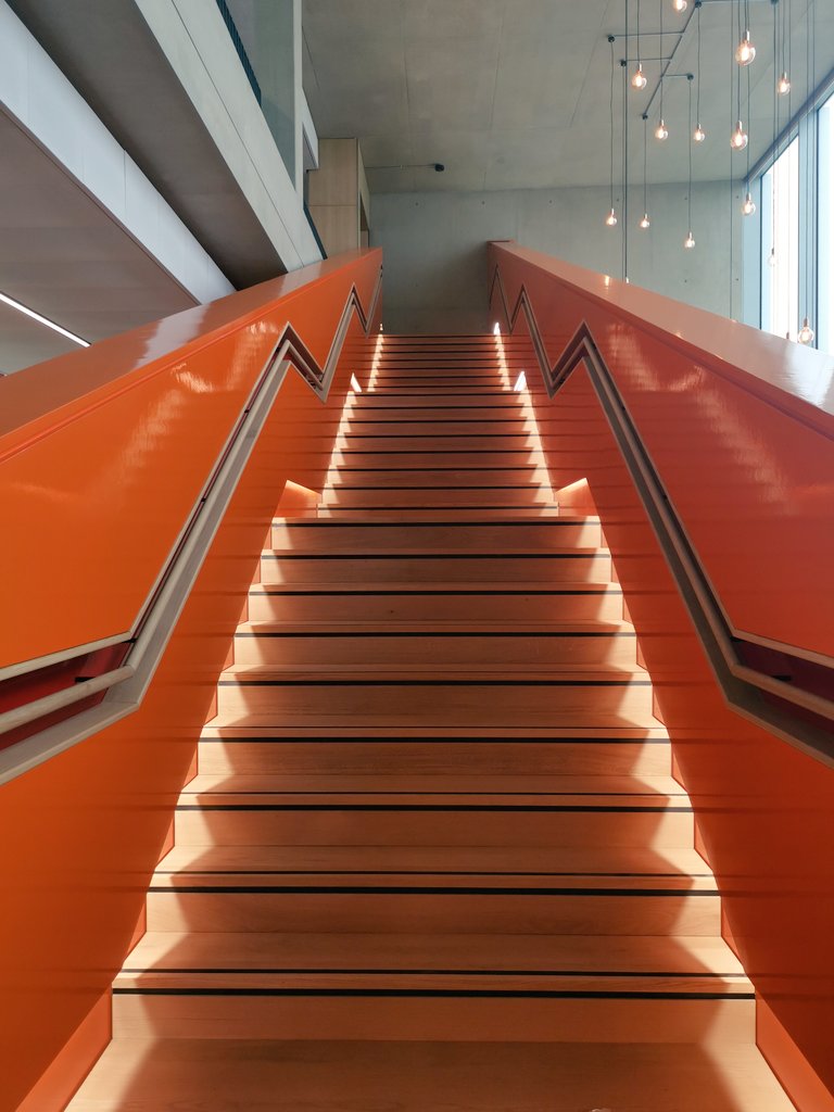 markboxphoto's tweet image. The new @westcamhub which opened last Tuesday is a delight of engineering and design. With soundproofed glass and feature walls and ceilings designed specifically for use of sound baffles, in the aid of sound mitigation.
