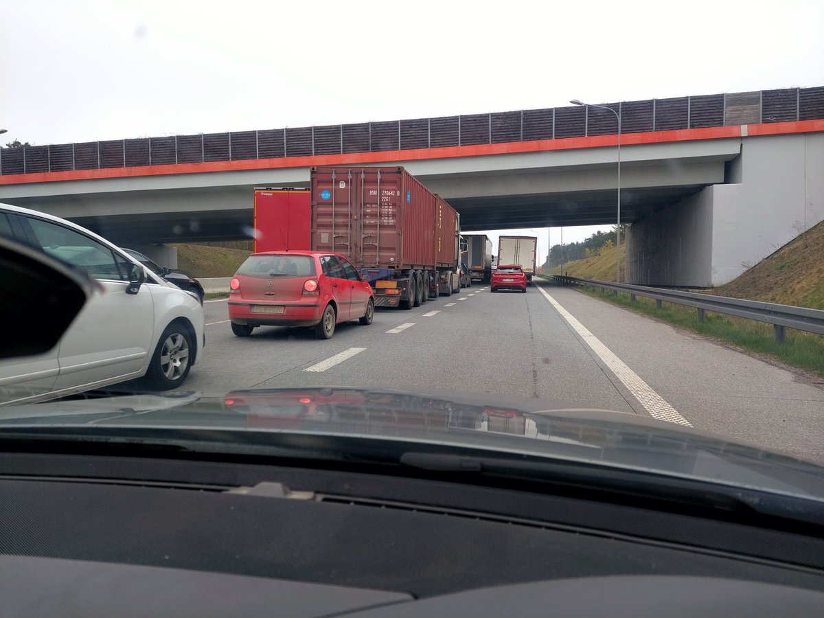 Paul Liczbinski Director of sales and Marketing tweet media