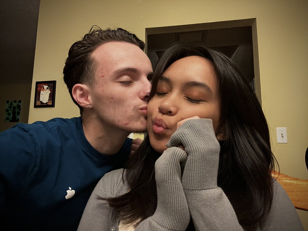 iSpidey__'s tweet photo. just wanted to update y’all!! still talking about a return to youtube, but we updated her ring, my puppy has gotten huge, and i’m half way done writing my first book!! miss the internet life 🥺 but i’ll return. (i still play mc and ow) https://t.co/0vb2sCDRNG
