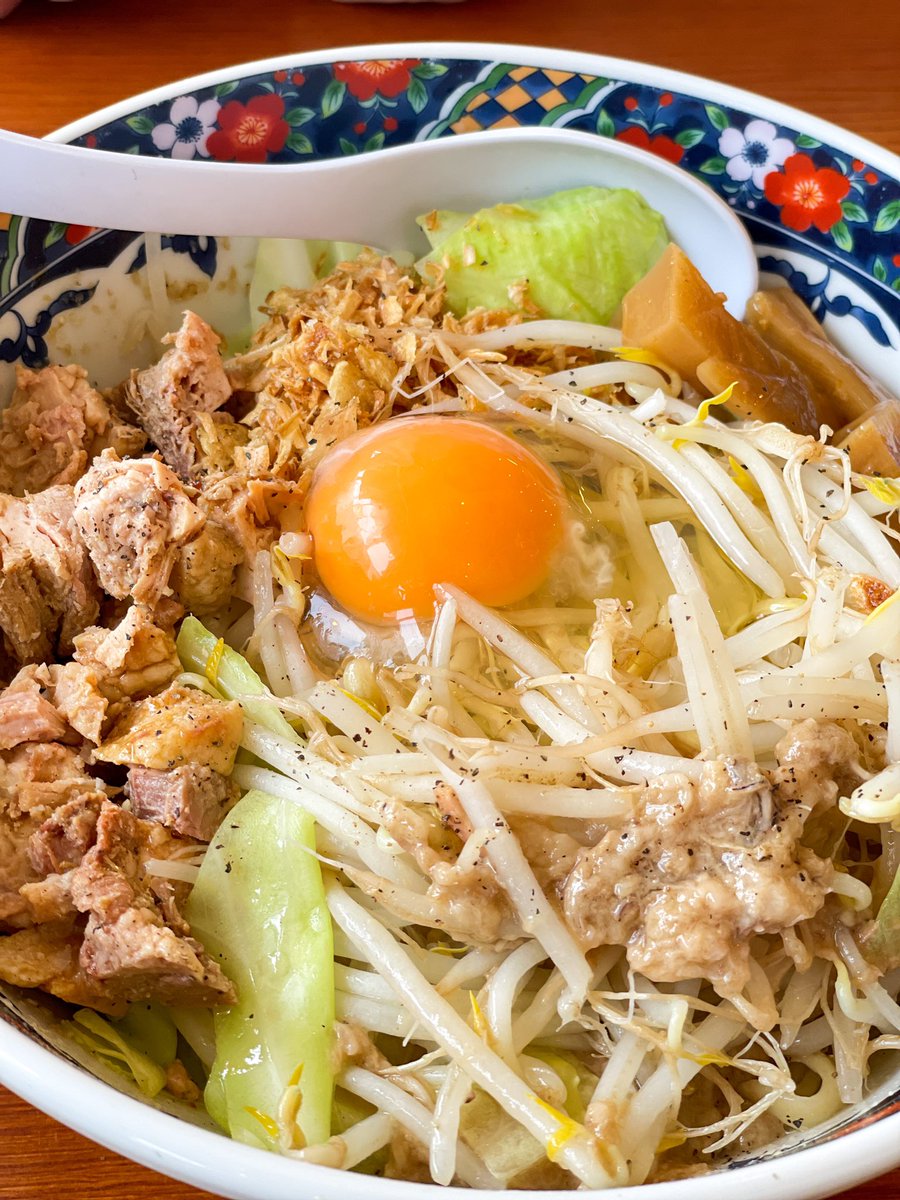 N_sf0301's tweet photo. GWは暦通りです。。🥲
👨🏻10連休。うらやましい🥲💓
今日まぜそばは寒かった〜🌨 https://t.co/NL0zb0B3uY