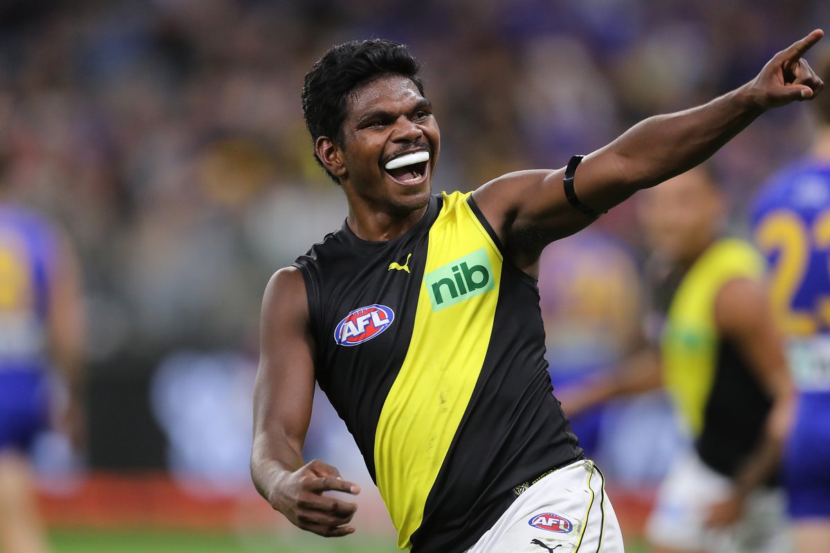 Maurice moments 😍

#AFLEaglesTigers | #gotiges