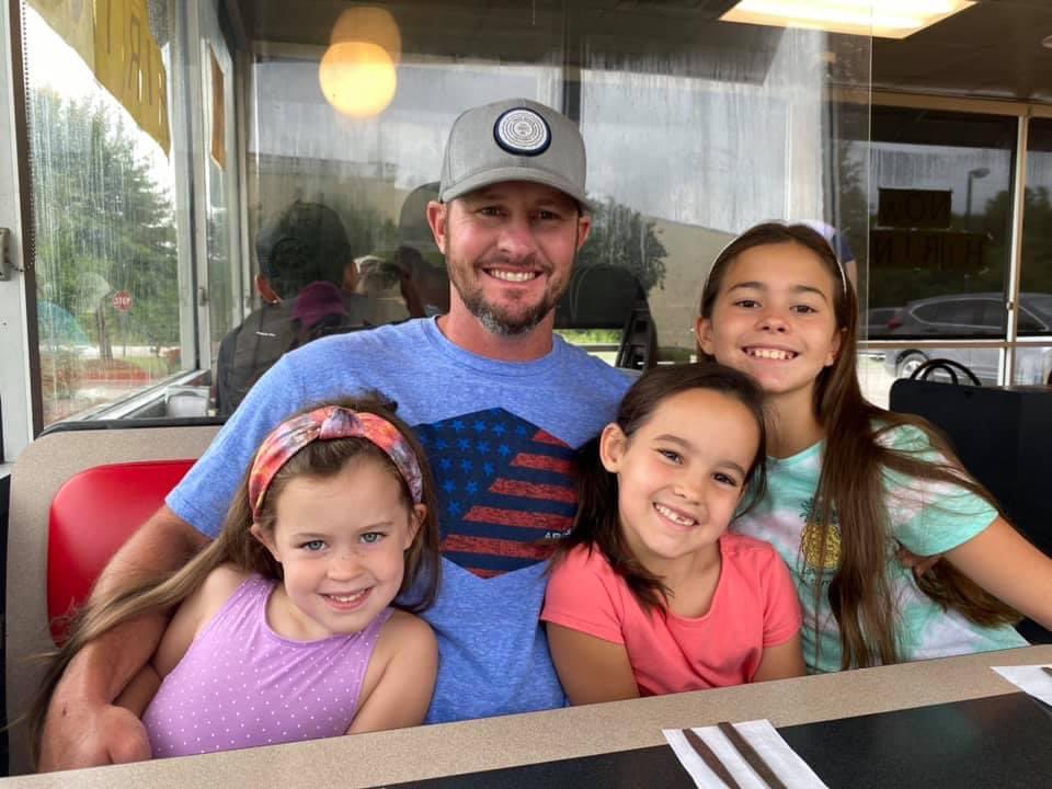 AllisonHathcox's tweet photo. Happy Birthday @JBerrian14 the best man and Dad I know! We are so thankful for Uncle Johnny! https://t.co/KyvJHUh46P