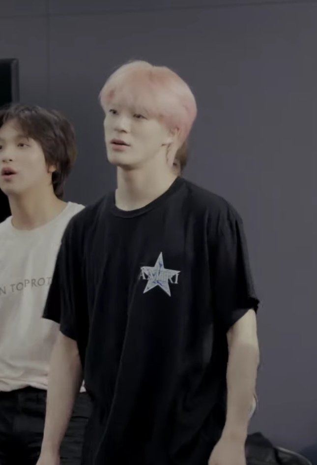 พี่เสร็จยังผมจะรีบไปรับแฟน