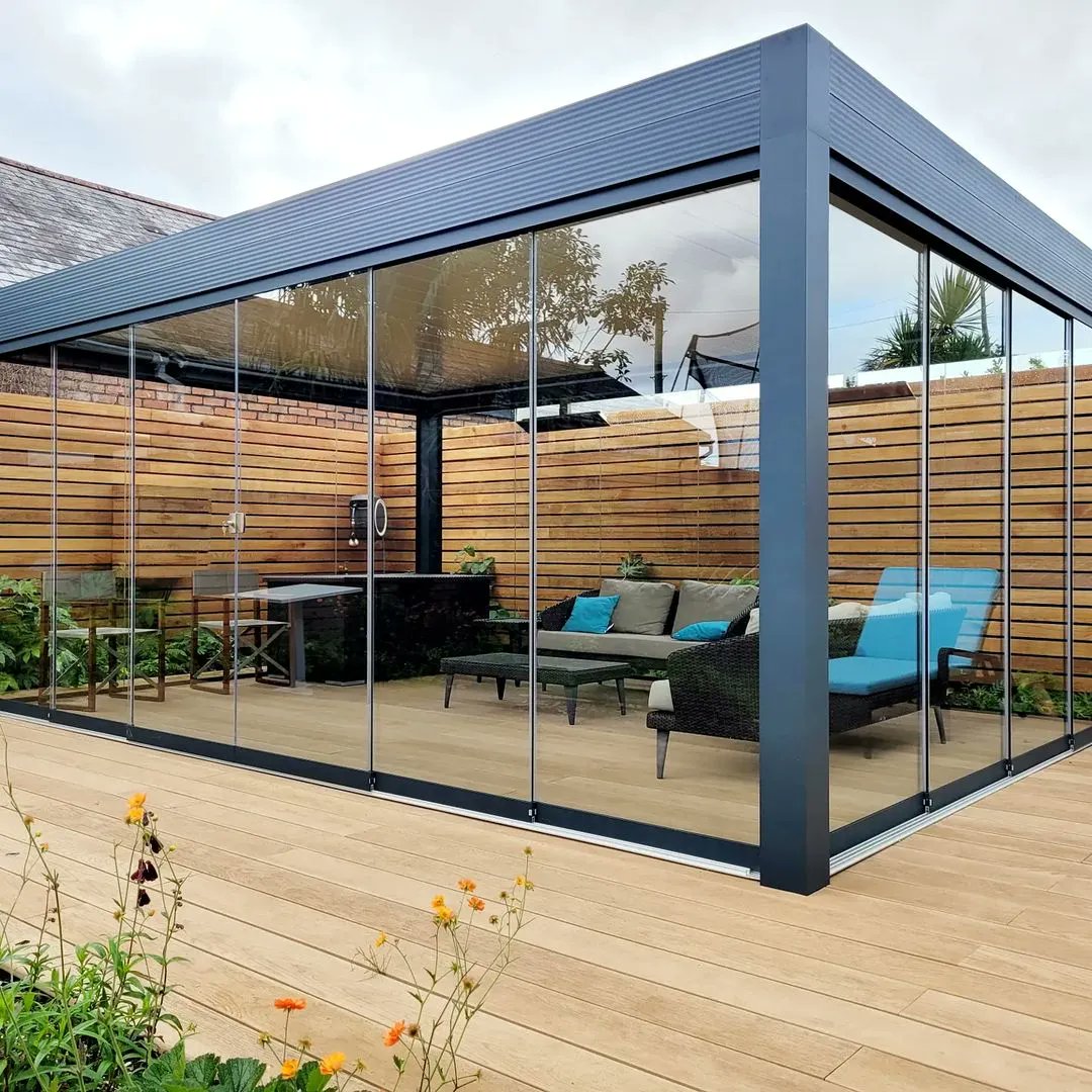 Take your pergola to the next level and create stunning garden rooms such as this one! We're so happy with how this turned out, what a great project to be a part of 🙌 
#gardendesign #gardenroom #outdoorliving #pergola #onewithnature #gardenlife #gardenliving #gardenlife