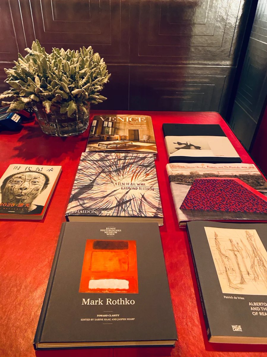 Daily business trip, feel a different style, this hotel's decoration is particularly creative