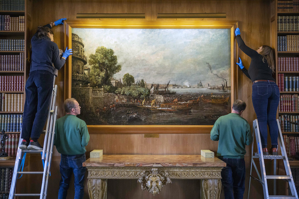 AntiqueMag's tweet photo. The largest known painting by John Constable depicting the 'Embarkation of George IV from Whitehall: the Opening of Waterloo Bridge, 1817' has been returned to former glory by @nationaltrust and is back on display at @AngleseyAbbeyNT
- read more here 
https://t.co/opVCggXyUj https://t.co/lZ3zC7S7g6