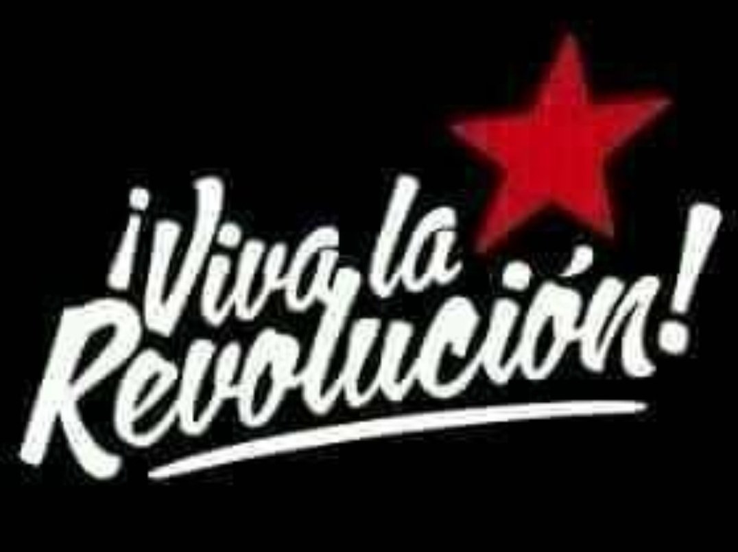 #VivaEl1roDeMayo Yo desfilo el 1ero de mayo porque amo a mi #Patria soy de los agradecidos de la #Revolucion y sigo a mi presidente #VamosConTodo #VivanFidelYRaul